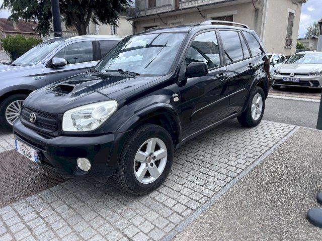 TOYOTA RAV4