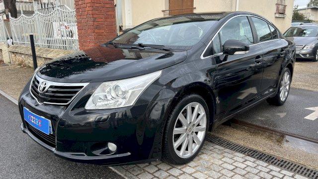 TOYOTA AVENSIS