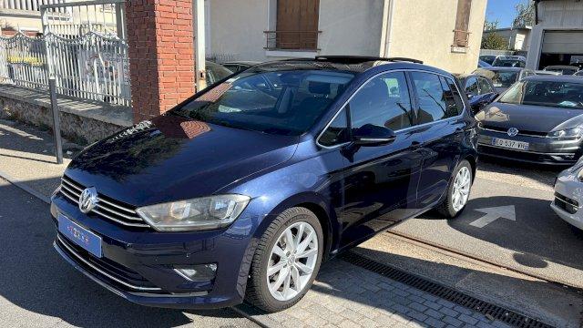 VOLKSWAGEN GOLF SPORTSVAN